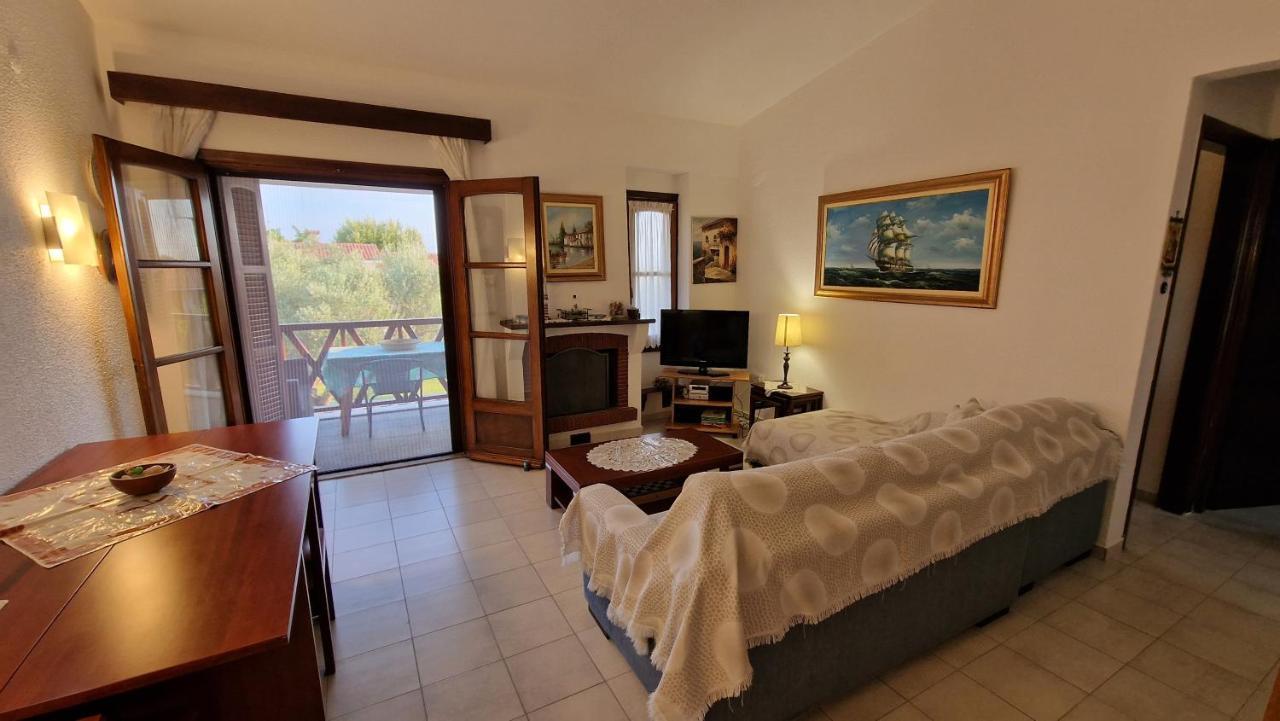 Вилла Halkidiki Family House Kalyves Polygyrou Экстерьер фото